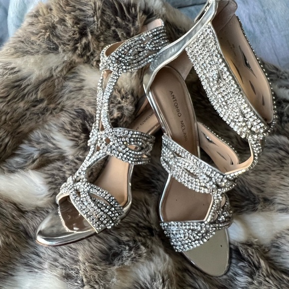 Antonio Melani Beautiful Silver Heels . Size 8 like new worn 1 time ! main image 2